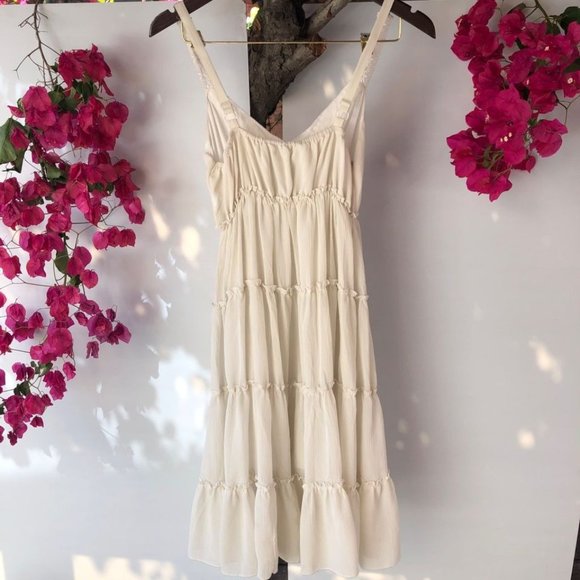 Medium White Beige Flutter Knee length Spring Summer Swing Dress - Picture 2 of 10